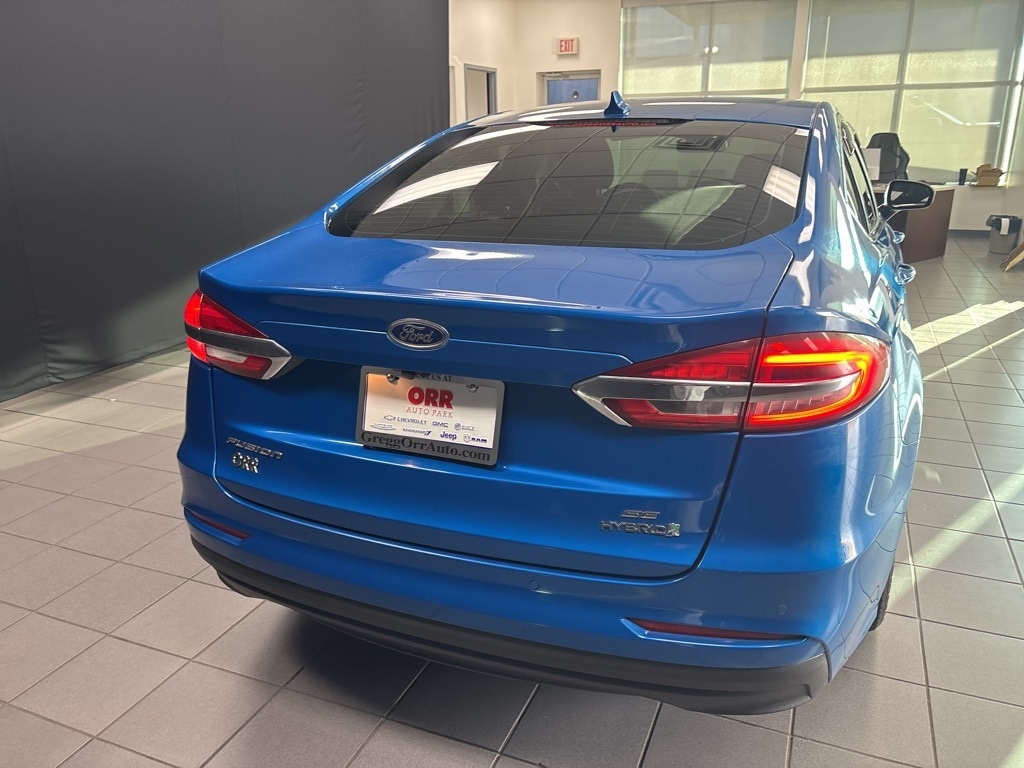 Used 2019 Ford Fusion Hybrid SE Sedan