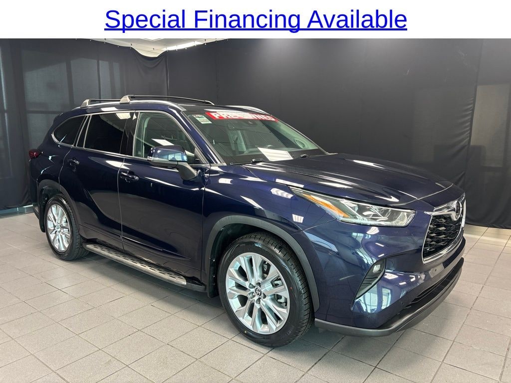 Used 2022 Toyota Highlander Limited SUV