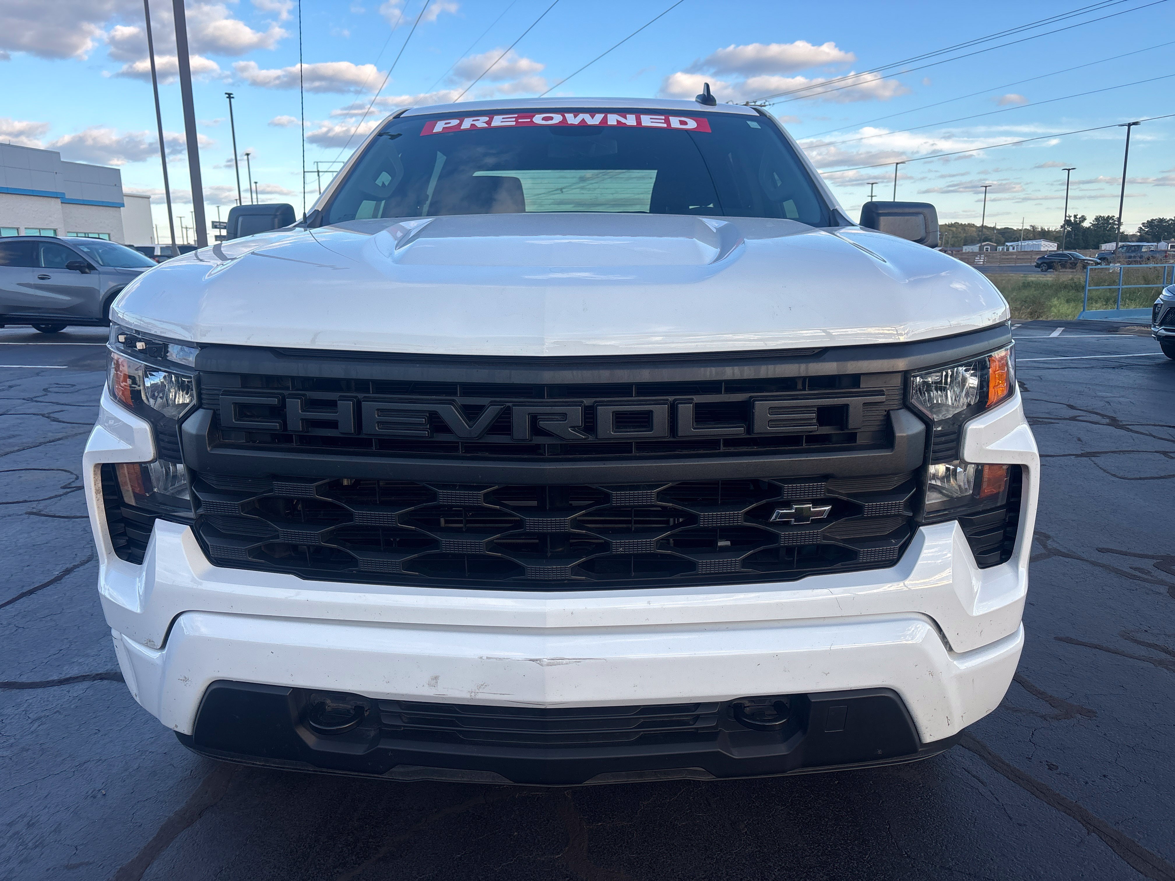 Used 2022 Chevrolet Silverado 1500 Custom with VIN 1GCPDBEK8NZ644986 for sale in Little Rock