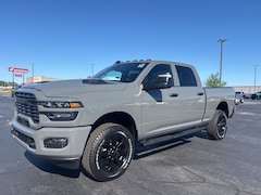 2026 Ram 2500 BLACK EXPRESS CREW CAB 4X4 6'4 BOX Pickup