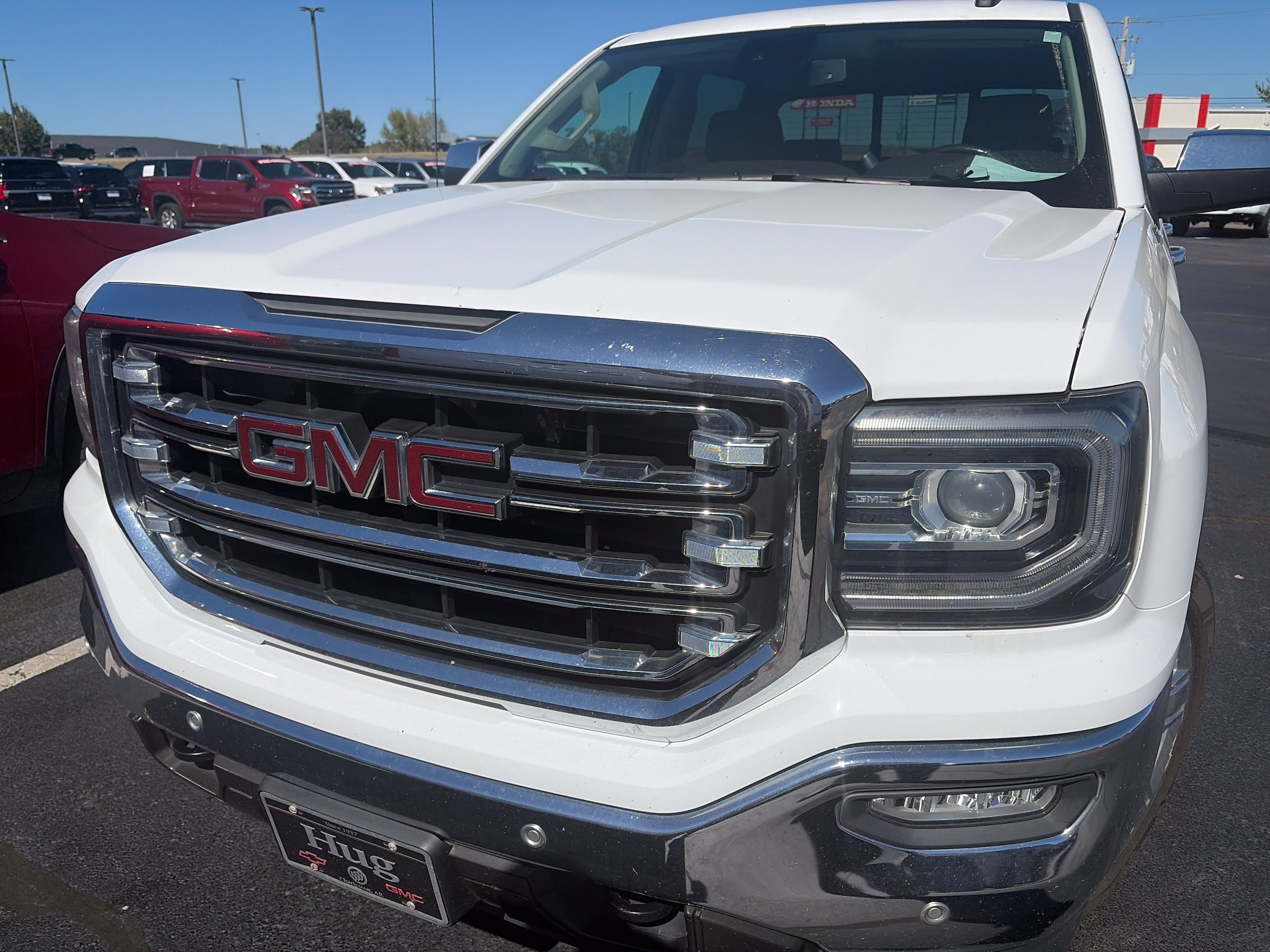 Used 2018 GMC Sierra 1500 SLT with VIN 3GTU2NEC5JG643470 for sale in Little Rock
