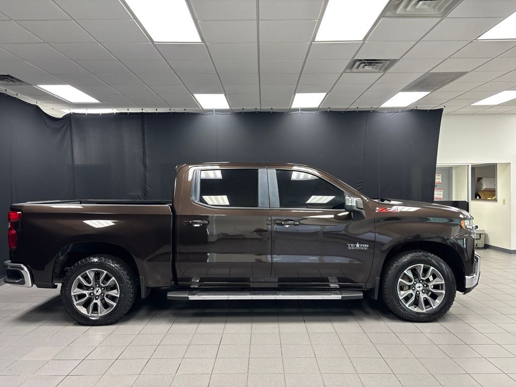 Used 2019 Chevrolet Silverado 1500 LT with VIN 3GCUYDED5KG104138 for sale in Little Rock