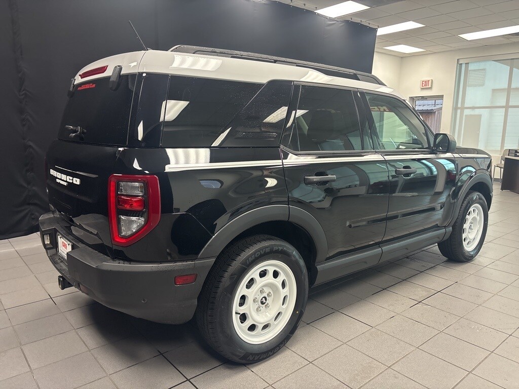 2024 Ford Bronco Sport Heritage photo 2