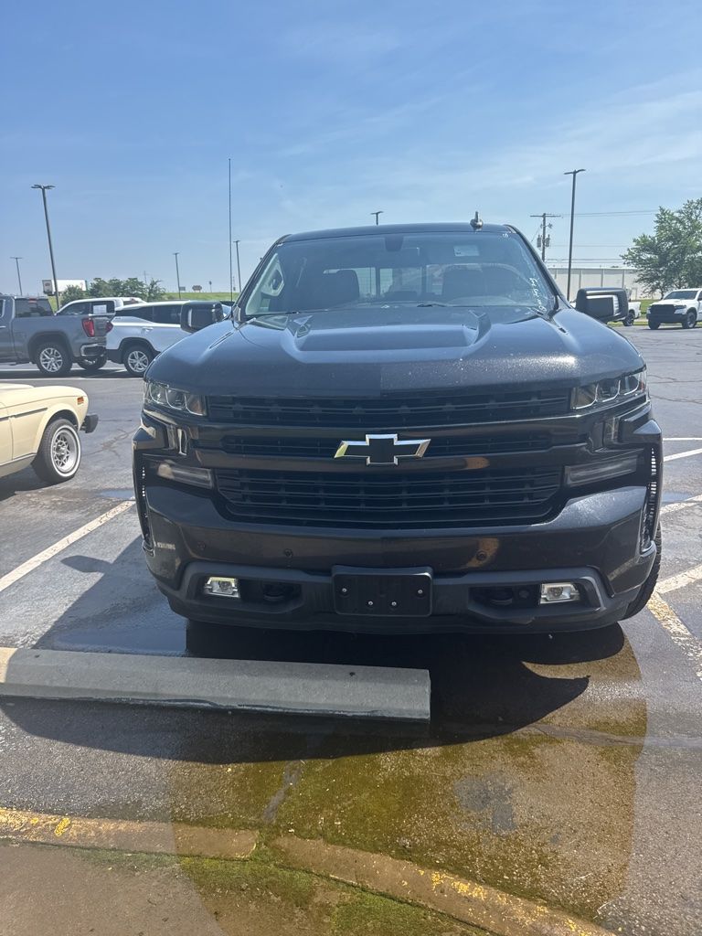 Used 2021 Chevrolet Silverado 1500 RST with VIN 1GCUYEET8MZ137084 for sale in Little Rock