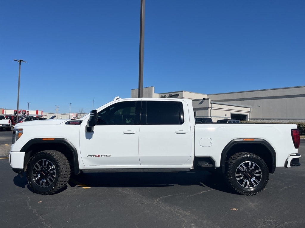 Used 2022 GMC Sierra 2500HD AT4 with VIN 1GT49PEY5NF253558 for sale in Little Rock