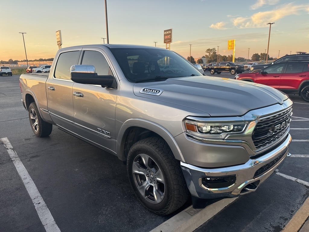 Used 2022 RAM Ram 1500 Pickup Limited with VIN 1C6SRFPT0NN210150 for sale in Little Rock