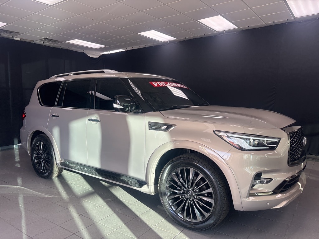 Used 2023 INFINITI QX80 Premium Select SUV
