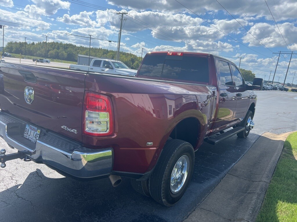2024 Ram 3500 Tradesman photo 2