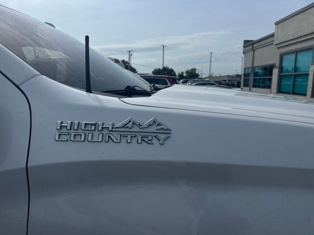 Used 2021 Chevrolet Silverado 1500 High Country Truck Crew Cab