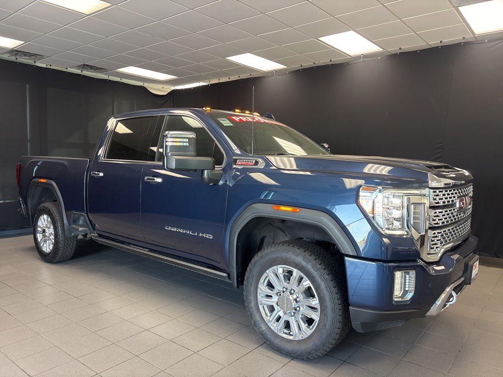 2022 GMC Sierra 4WD Crew Cab Standard Box Denali's photo