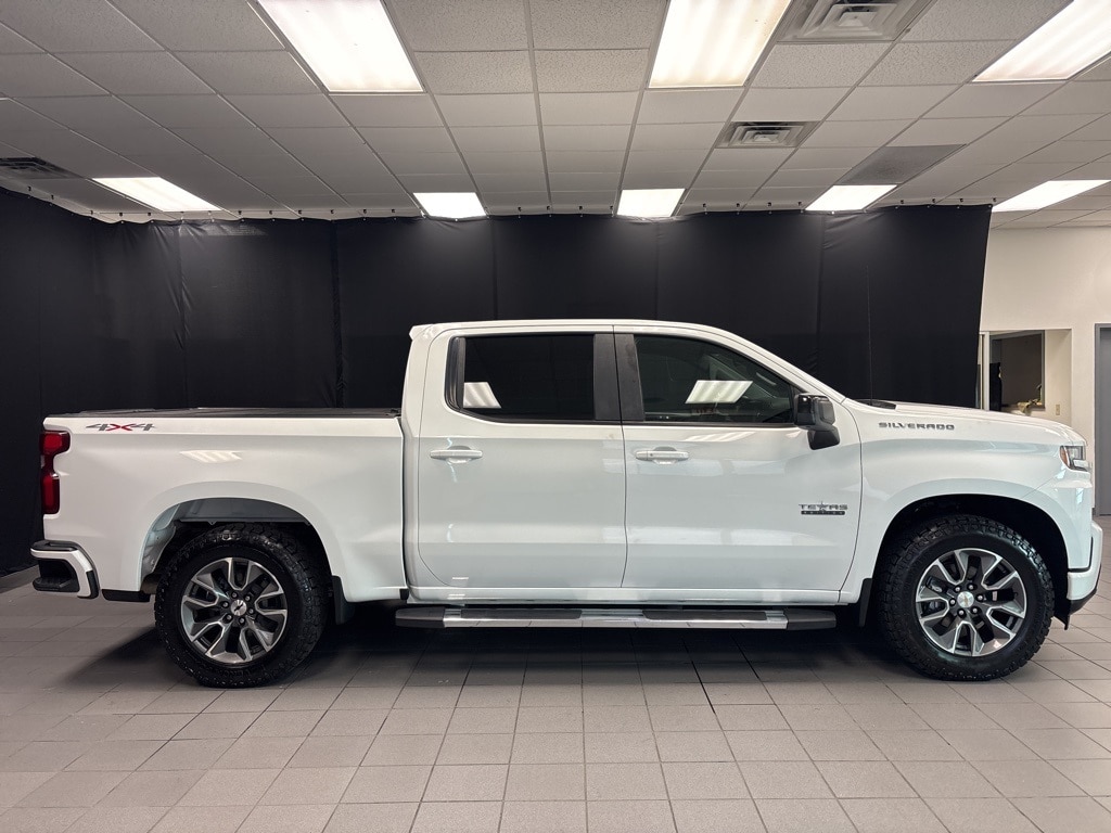 Used 2021 Chevrolet Silverado 1500 RST with VIN 3GCUYEEL2MG389428 for sale in Little Rock