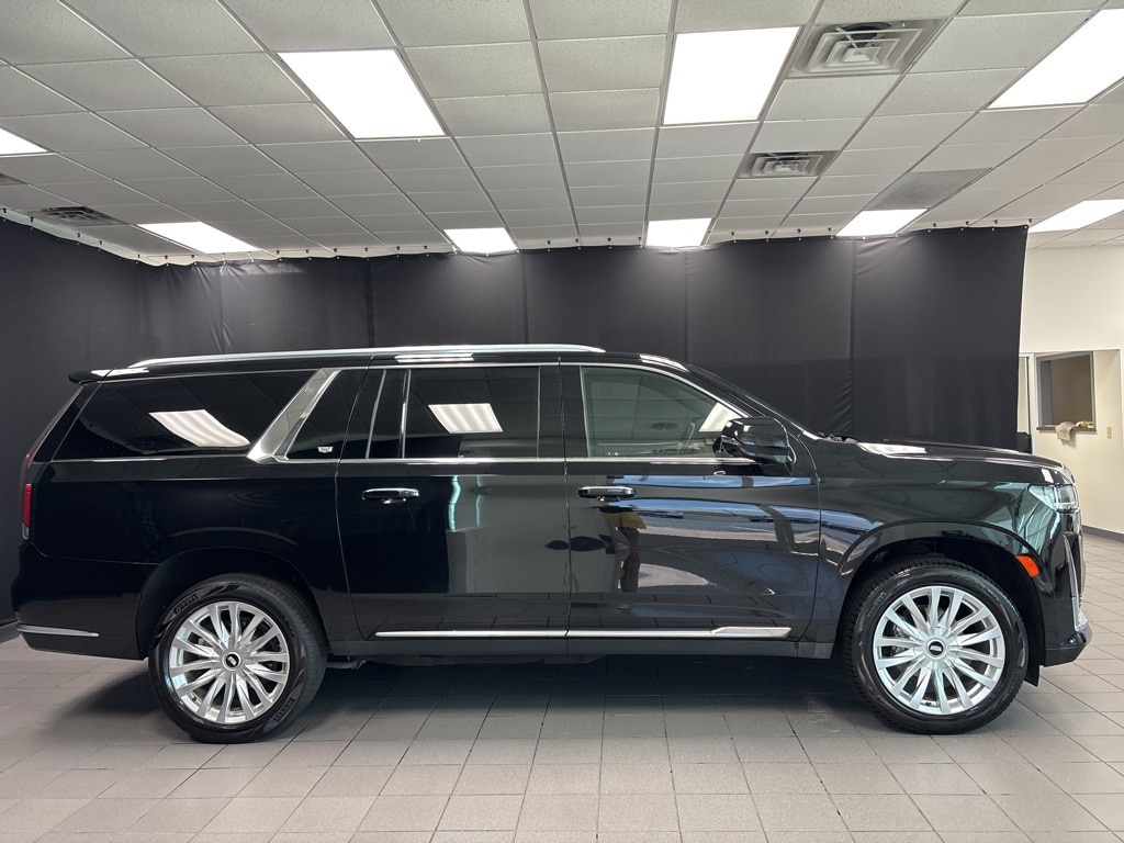 Used 2022 Cadillac Escalade ESV Luxury with VIN 1GYS4JKL6NR103043 for sale in Searcy, AR