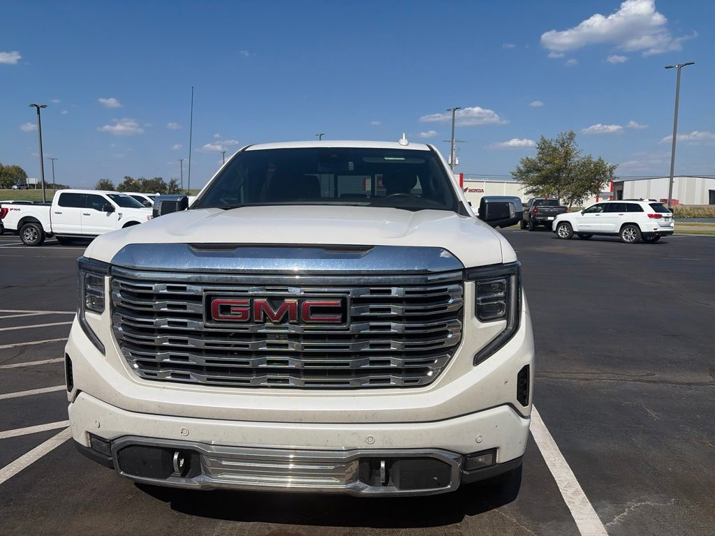 Used 2022 GMC Sierra 1500 Denali Denali with VIN 1GTUUGEL6NZ590838 for sale in Little Rock