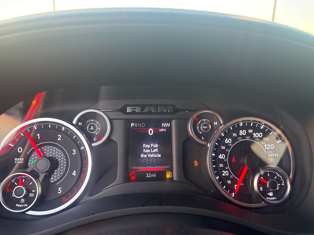 2026 RAM 2500 Tradesman - Photo 13