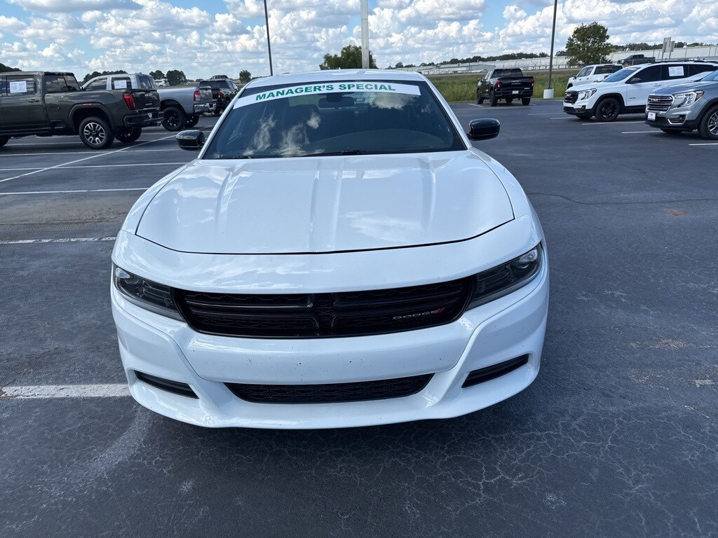 2023 Dodge Charger SXT photo 2