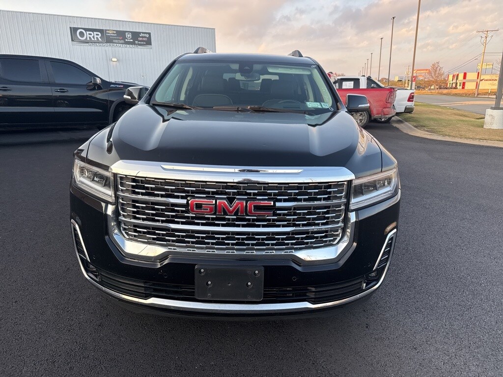2023 Gmc Acadia Denali photo 2