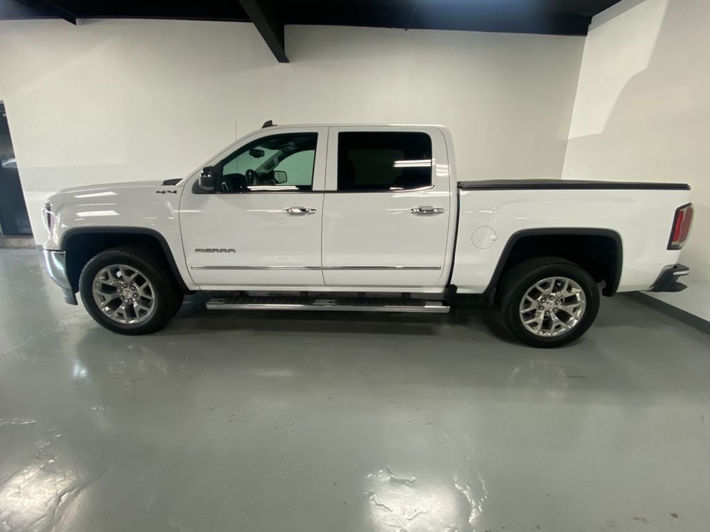 2018 GMC Sierra 4WD Crew Cab Short Box SLT's photo