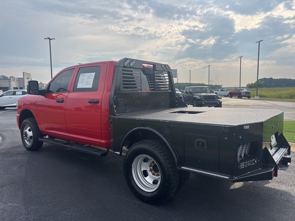 2023 Ram 3500 Tradesman photo 3