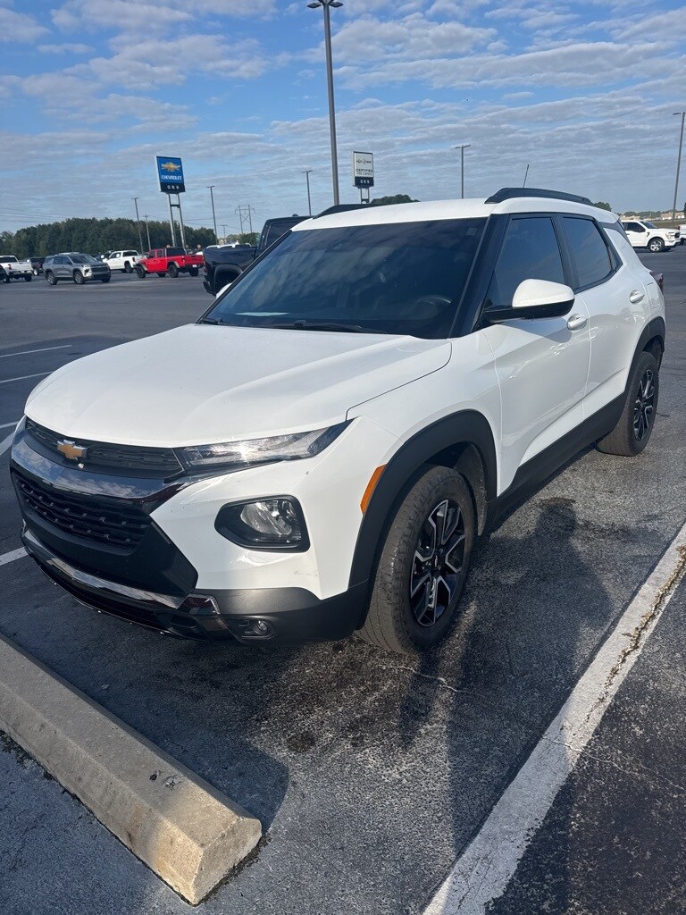 2023 Chevrolet Trailblazer ACTIV photo 2