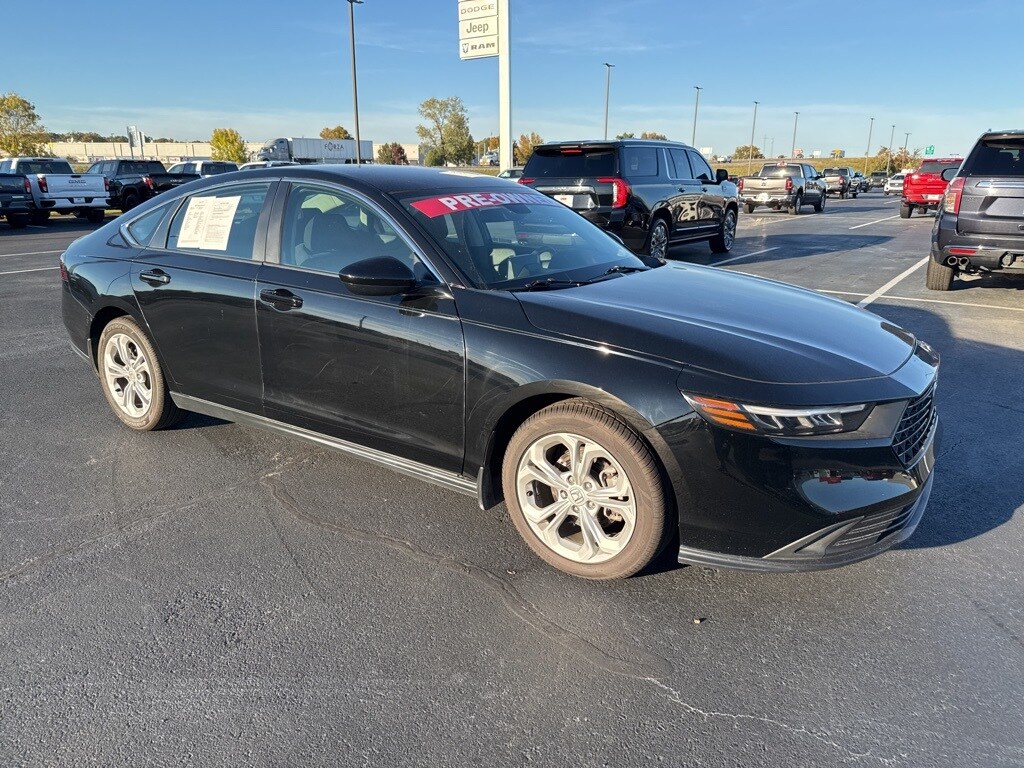 Used 2023 Honda Accord LX Sedan