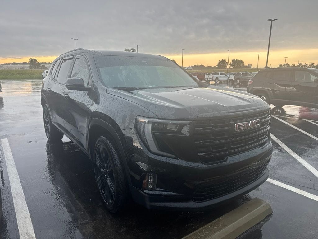 Used 2025 GMC Acadia Elevation SUV