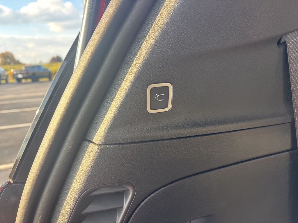 2026 Chrysler Pacifica Select - Photo 6