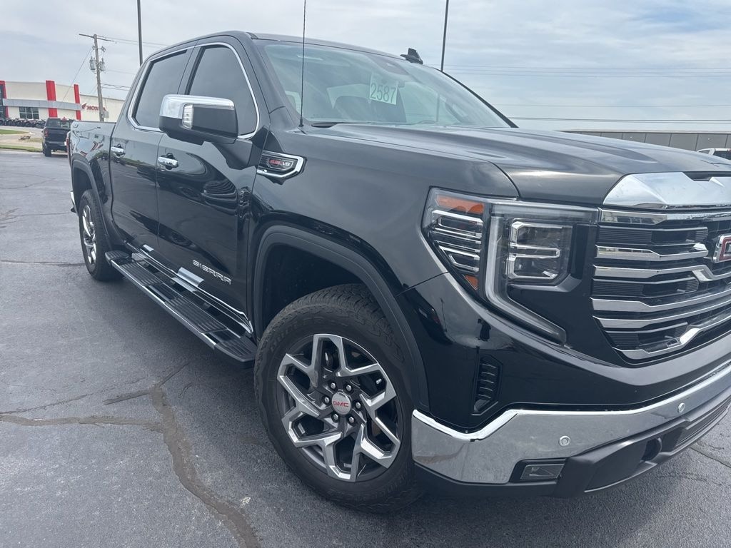 Used 2023 GMC Sierra 1500 SLT Truck Crew Cab