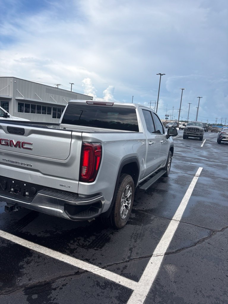 Used 2021 GMC Sierra 1500 SLT Truck Crew Cab