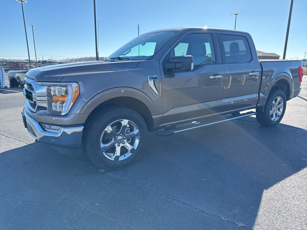 2023 Ford F-150 XLT's photo