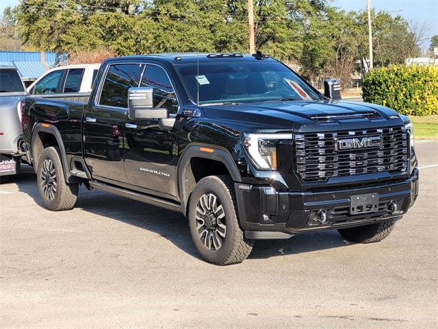 2025 GMC Sierra 2500HD Denali Ultimate's photo