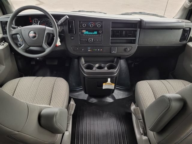 2025 GMC Savana Cargo Work Van - Photo 12