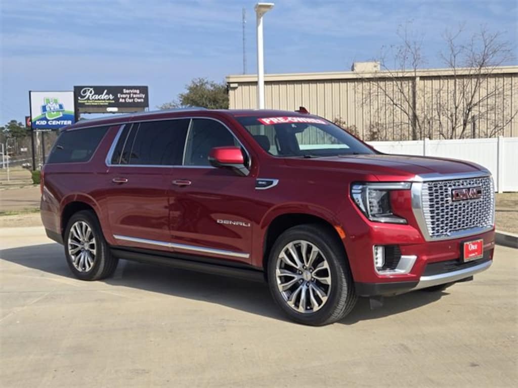 Used 2021 GMC Yukon XL Denali SUV