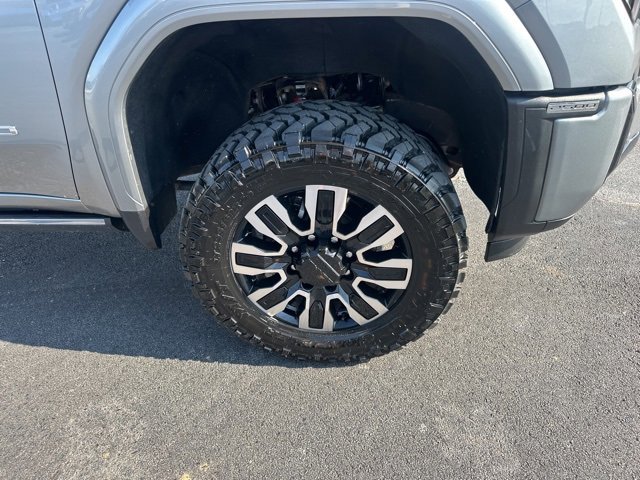 2024 Gmc Sierra 2500 HD Denali Ultimate photo 3