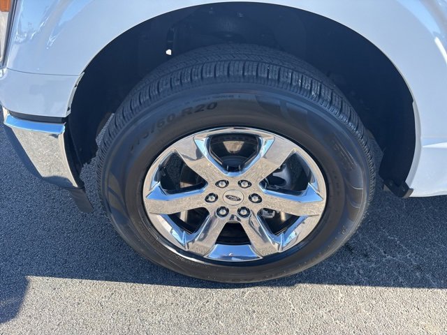 2022 Ford F-150 XL photo 2