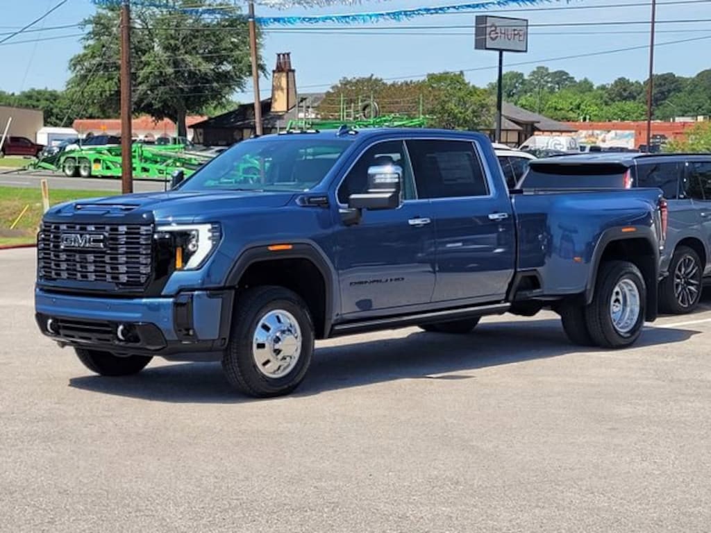 New 2026 GMC Sierra 3500 HD Denali Ultimate DRW Truck