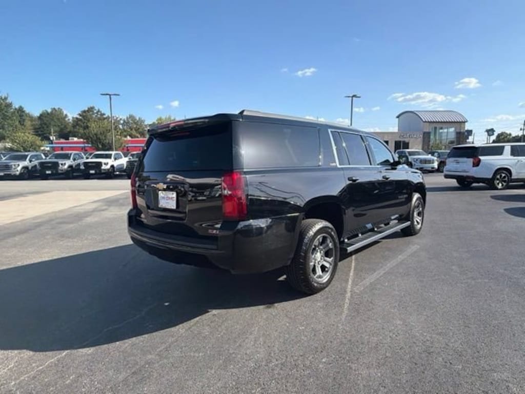 Used 2016 Chevrolet Suburban LT SUV