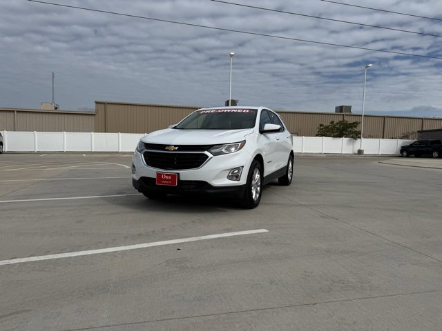 2020 Chevrolet Equinox LT photo 2