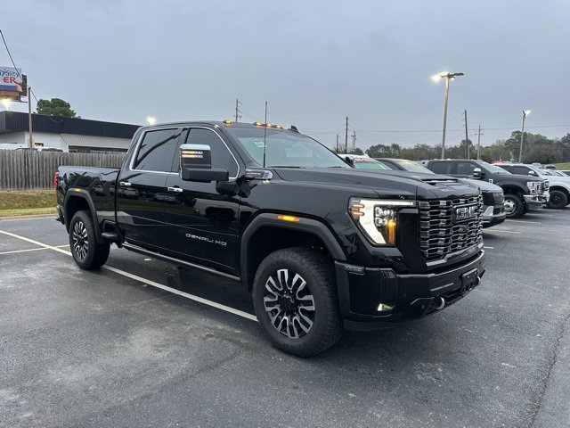 2025 GMC Sierra 2500HD Denali Ultimate's photo