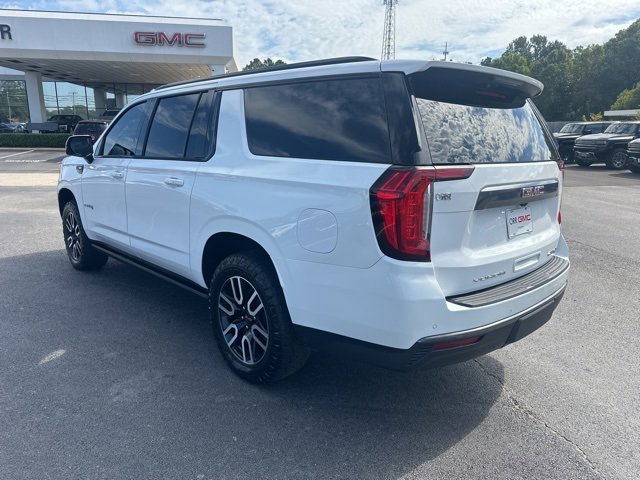2021 Gmc Yukon XL AT4 photo 2