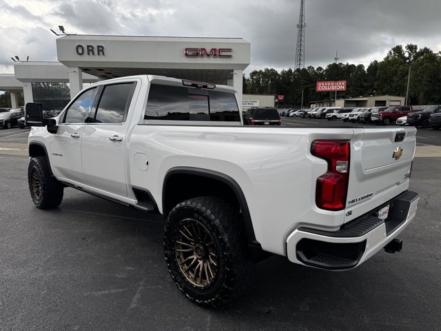 2022 Chevrolet Silverado 2500HD High Country photo 4