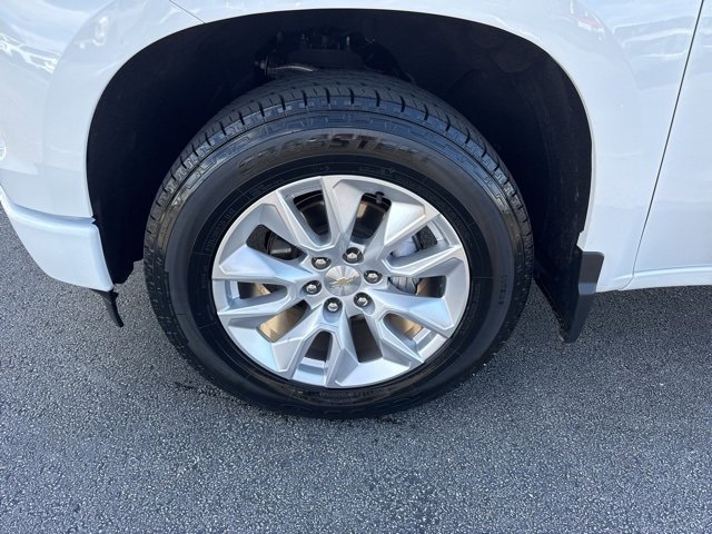 2022 Chevrolet Silverado 1500 Custom photo 2