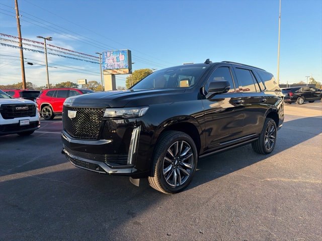 2022 Cadillac Escalade Sport's photo