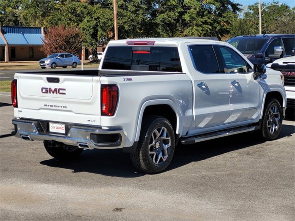 New 2026 GMC Sierra 1500 SLT Truck