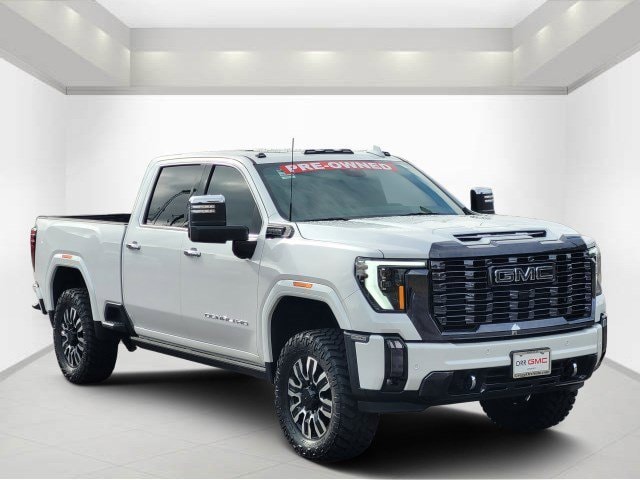 2024 GMC Sierra 2500HD Denali Ultimate's photo