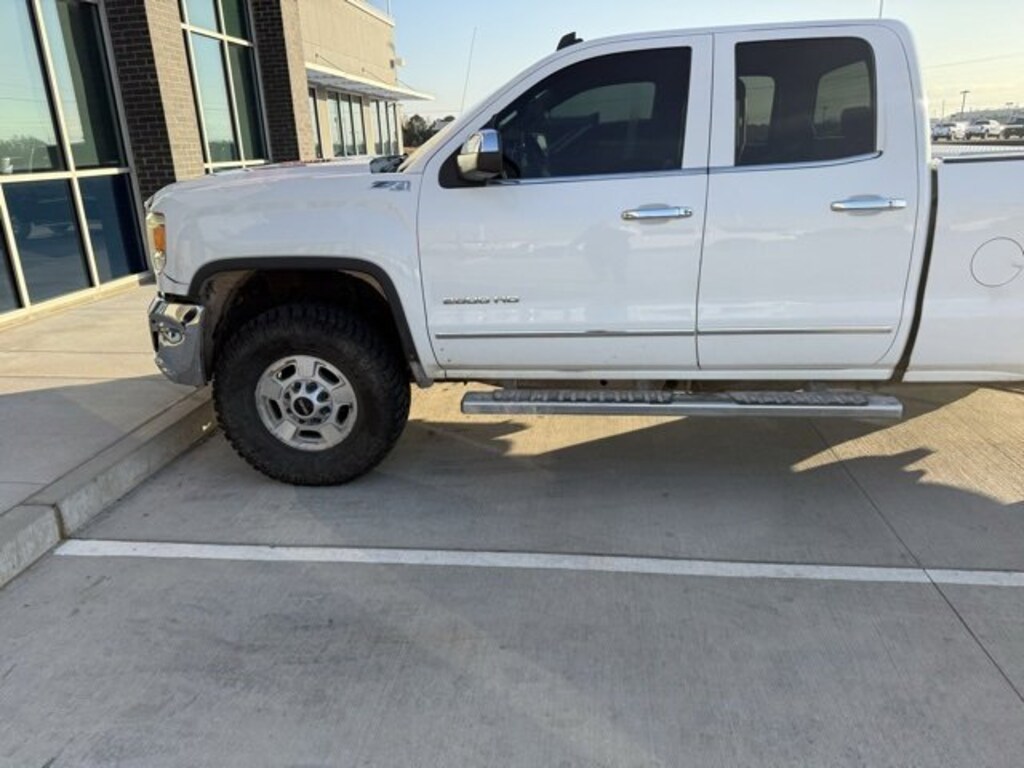 Used 2015 GMC Sierra 2500 HD SLT Truck