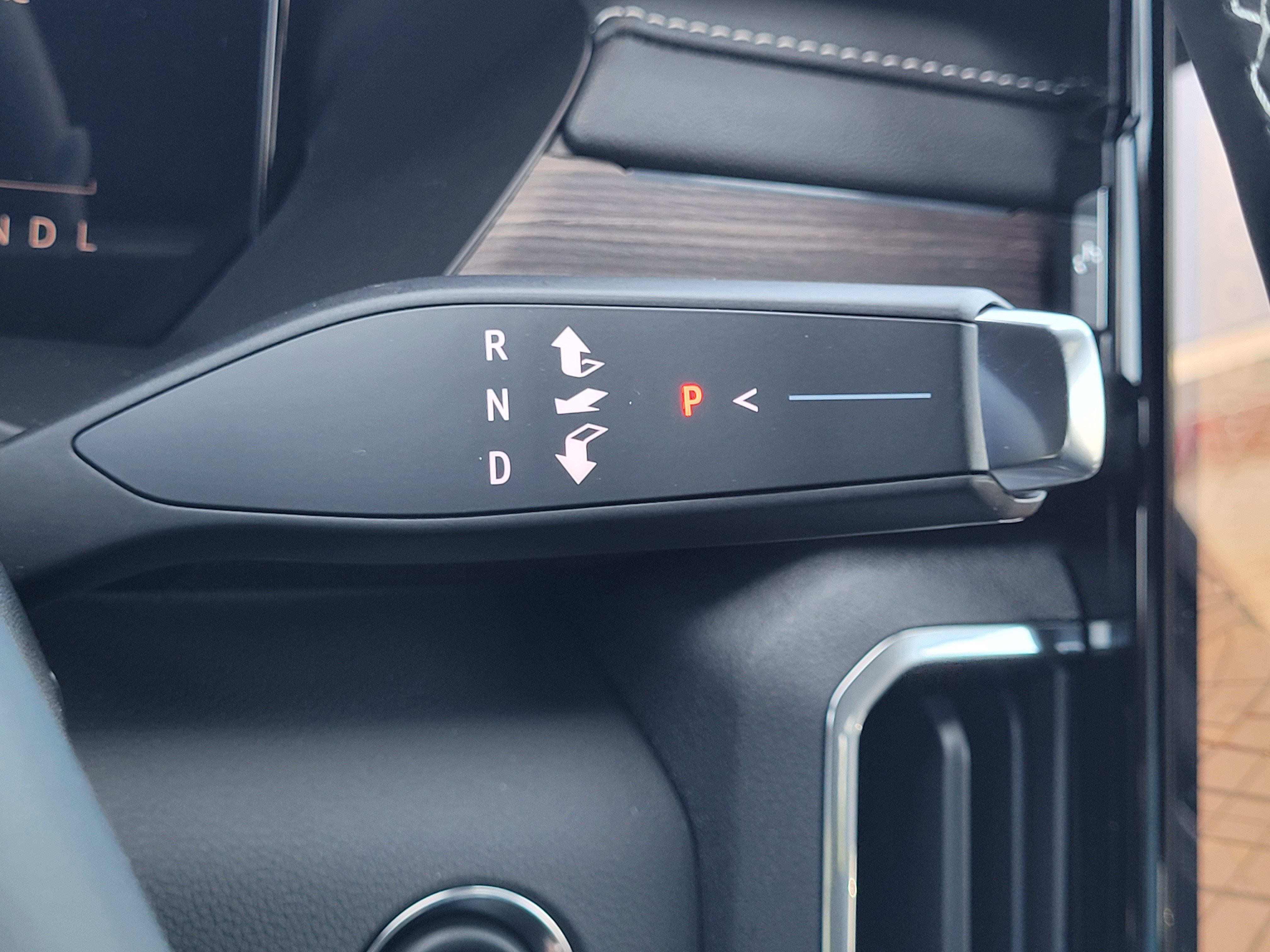 2026 GMC Acadia Denali - Photo 17