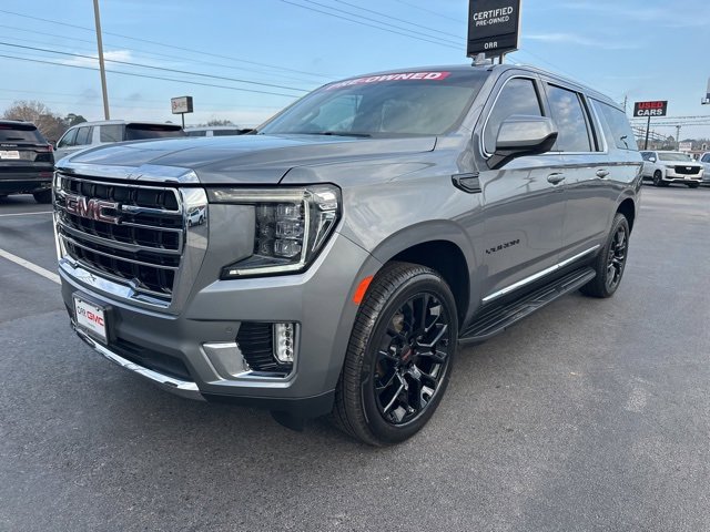 2022 GMC Yukon XL SLT's photo