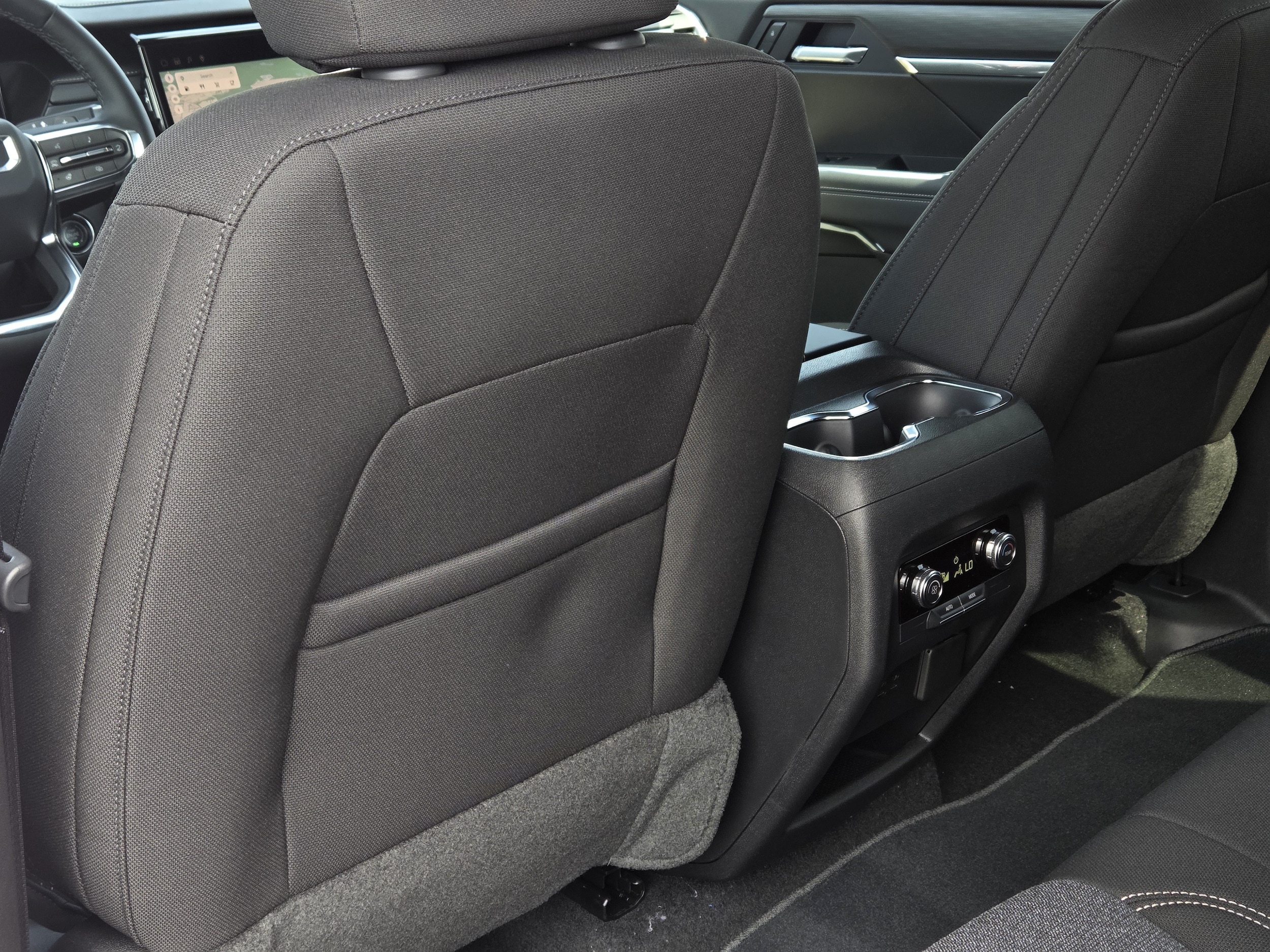 2027 GMC Acadia Elevation - Photo 21