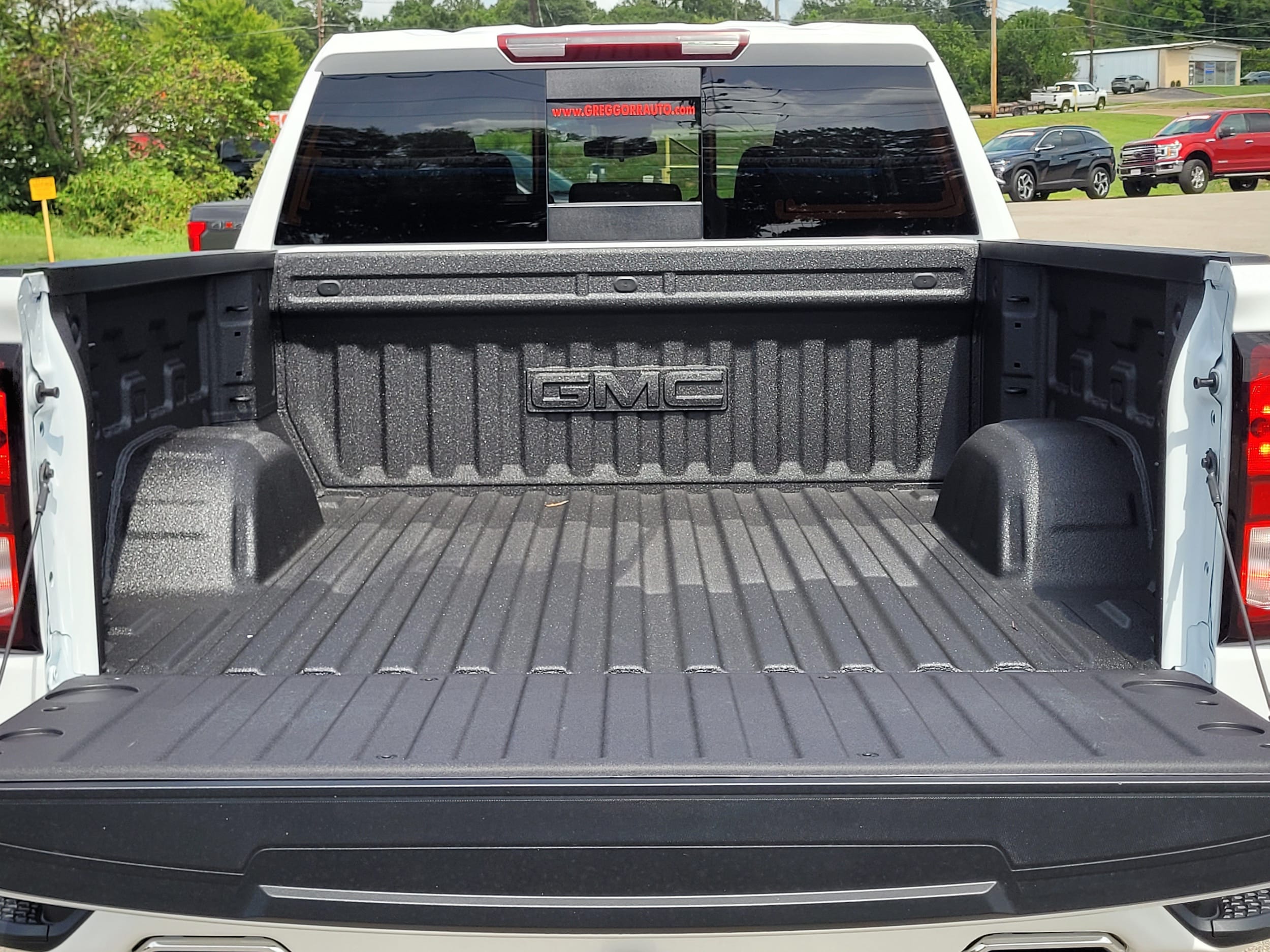 2026 GMC Sierra 1500 Elevation - Photo 9