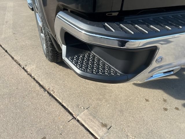 2026 GMC Sierra 1500 SLT - Photo 8